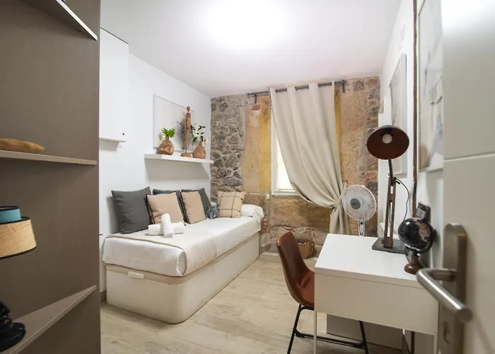 Bell Tower Old Town With Ac Apartman