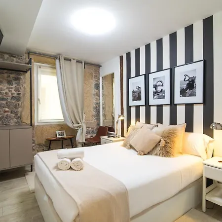 Appartement Bell Tower Old Town With Ac