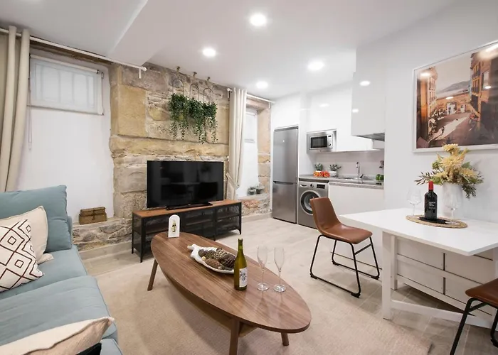 Bell Tower Old Town With Ac Apartment